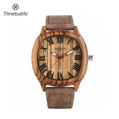 Čtvercová dřevěná hodinky